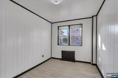 10 Irving Place Garfield NJ 07026