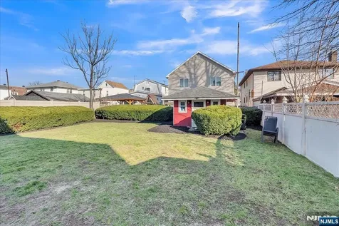 10 Irving Place Garfield NJ 07026