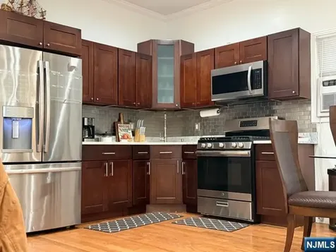 6909 Polk Guttenberg NJ 07093