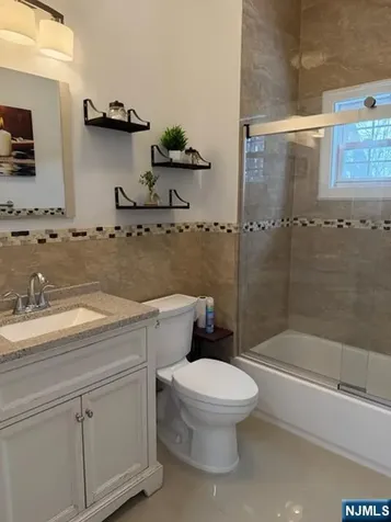 6909 Polk Guttenberg NJ 07093