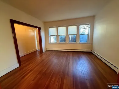 34 Feronia Way Rutherford NJ 07070