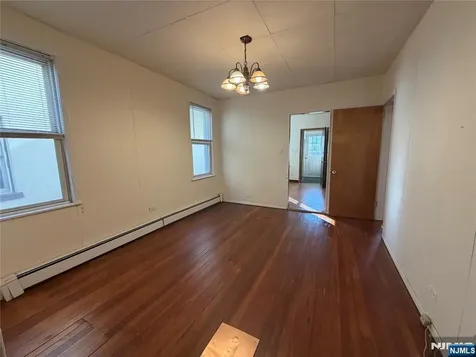 34 Feronia Way Rutherford NJ 07070