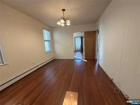 34 Feronia Way Rutherford NJ 07070