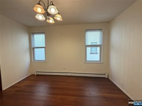 34 Feronia Way Rutherford NJ 07070