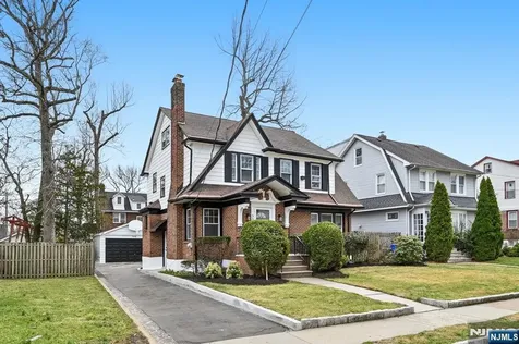 308 Windsor Road Englewood NJ 07631