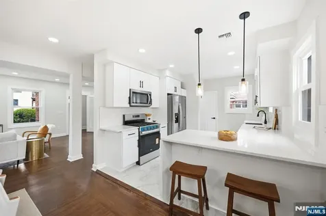 308 Windsor Road Englewood NJ 07631