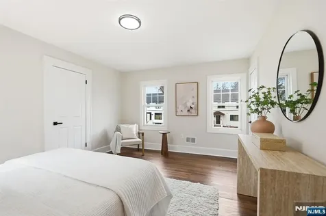 308 Windsor Road Englewood NJ 07631