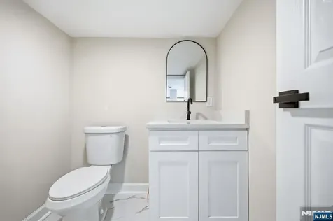 308 Windsor Road Englewood NJ 07631