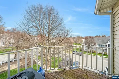 994 Boxwood Court Mahwah NJ 07430