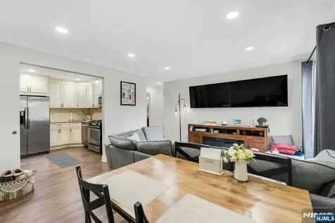 994 Boxwood Court Mahwah NJ 07430