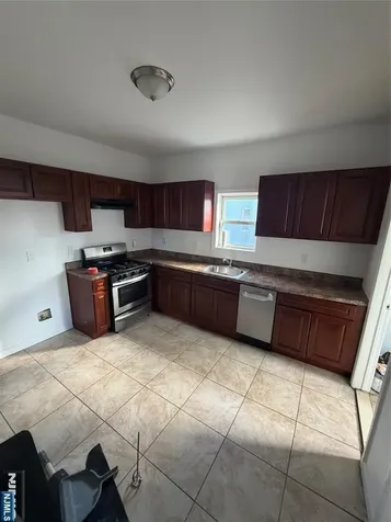 81-85 Columbia Avenue Newark NJ 07106