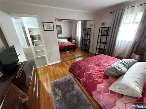 21A Millar Court Paramus NJ 07652