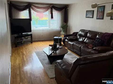 21A Millar Court Paramus NJ 07652