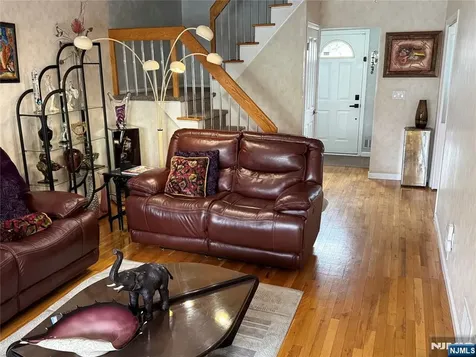 21A Millar Court Paramus NJ 07652