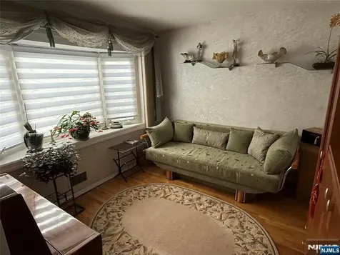 21A Millar Court Paramus NJ 07652