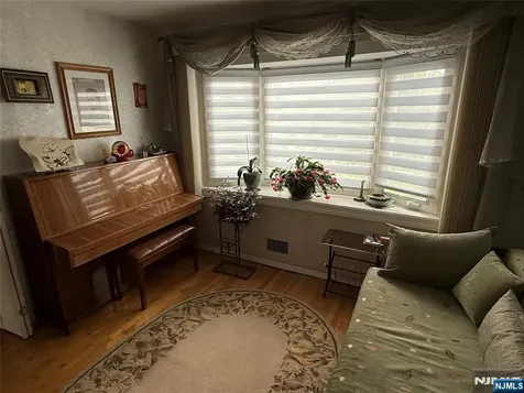 21A Millar Court Paramus NJ 07652