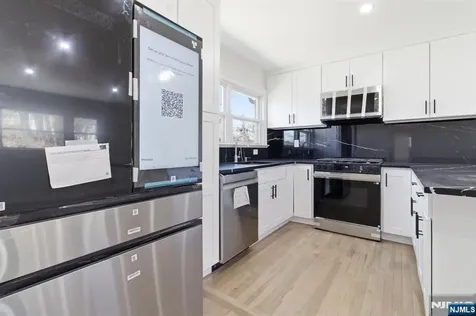 22 Barry Drive West Orange NJ 07052