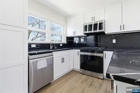 22 Barry Drive West Orange NJ 07052