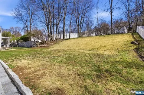 22 Barry Drive West Orange NJ 07052