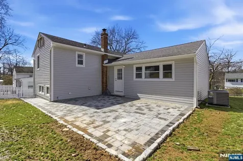 22 Barry Drive West Orange NJ 07052