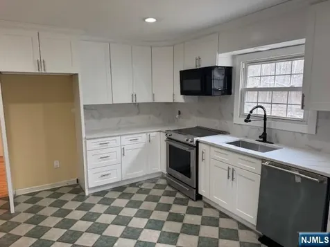 558 Westbrook Road Ringwood NJ 07456