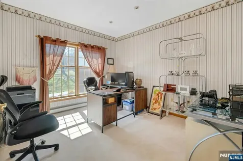 5 Noble Court Washington Township NJ 07853