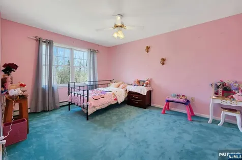 5 Noble Court Washington Township NJ 07853