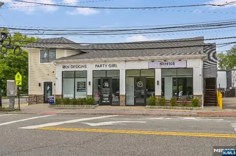 37 Riveredge Road Tenafly NJ 07670