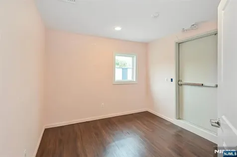 37 Riveredge Road Tenafly NJ 07670