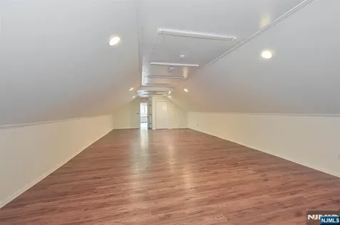 37 Riveredge Road Tenafly NJ 07670