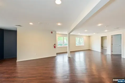 37 Riveredge Road Tenafly NJ 07670