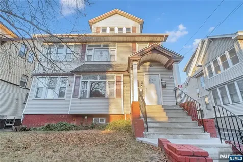 107 Huntington Terrace Newark NJ 07112