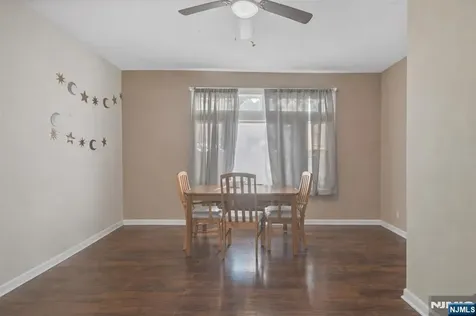 107 Huntington Terrace Newark NJ 07112