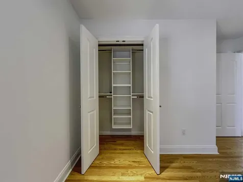 91 Cutler Street Clifton NJ 07011