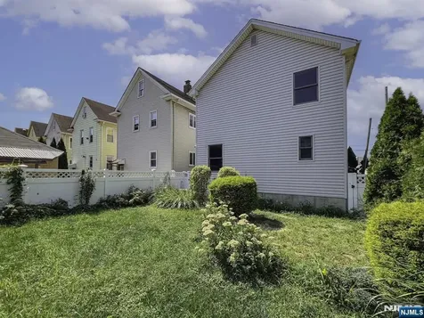 91 Cutler Street Clifton NJ 07011