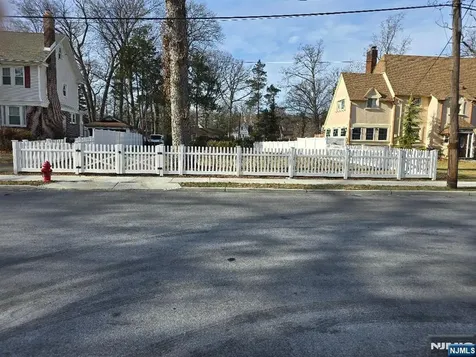 679 Haxtun Avenue Orange NJ 07050