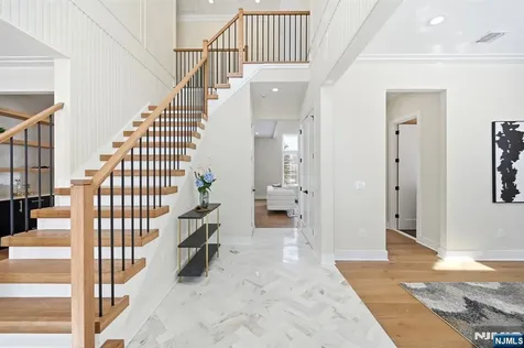 11 Homestead Terrace Livingston NJ 07039
