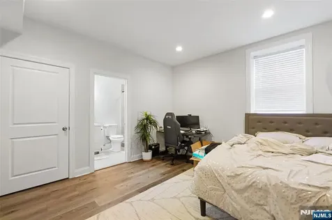 506 Brooklyn Mountain Road Hopatcong NJ 07843