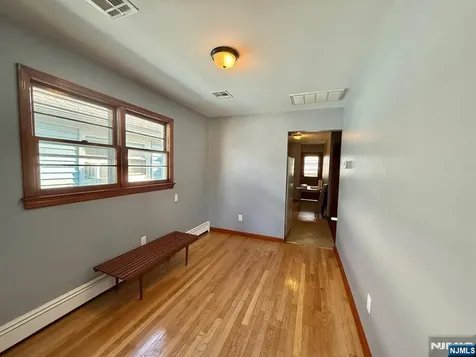 749 Cleveland Avenue Harrison NJ 07029
