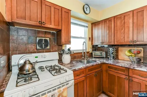 42 Lenox Avenue Dumont NJ 07628