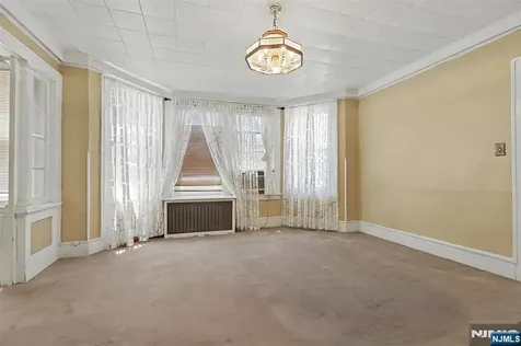 165 College Place South Orange Village NJ 07079