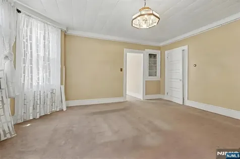 165 College Place South Orange Village NJ 07079