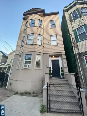 266 Littleton Avenue Newark NJ 07103