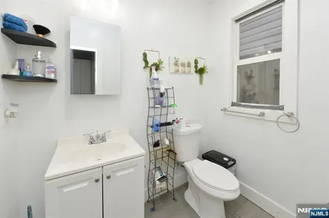 135 Scheerer Avenue Newark NJ 07112