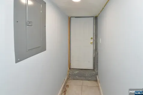 135 Scheerer Avenue Newark NJ 07112