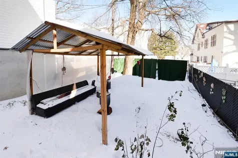 135 Scheerer Avenue Newark NJ 07112