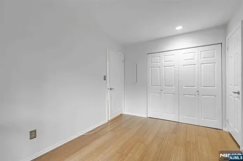 342 Village Court Fort Lee NJ 07024