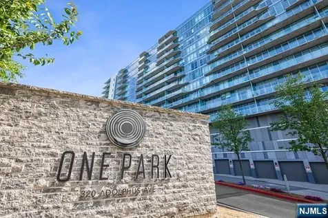 320 Adolphus Avenue Cliffside Park NJ 07010