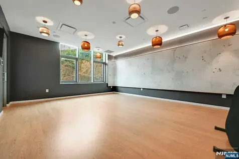 320 Adolphus Avenue Cliffside Park NJ 07010