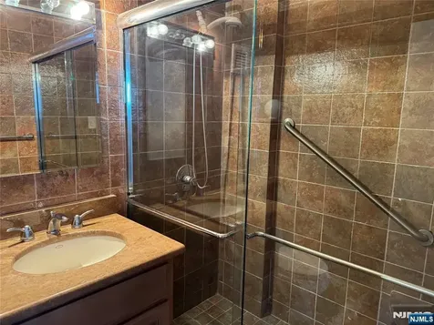2 Horizon Road Fort Lee NJ 07024